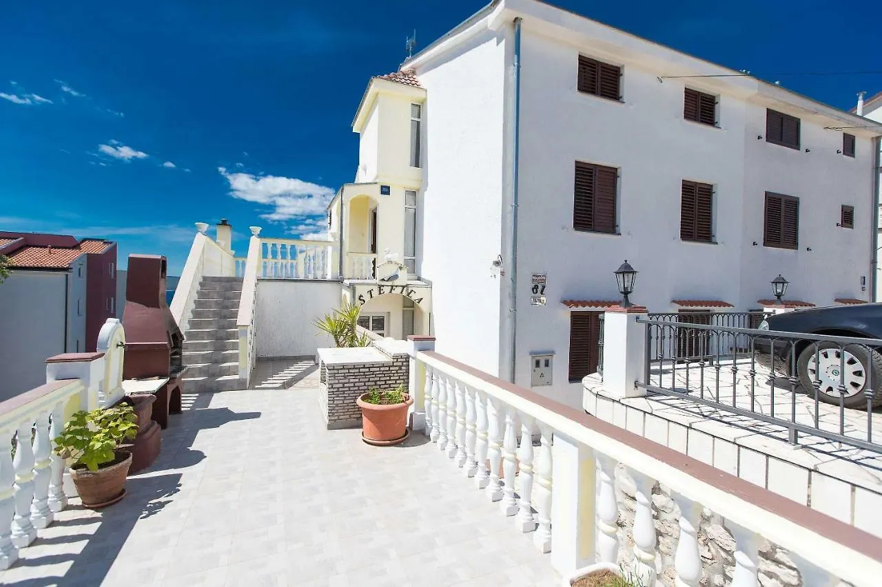 Apartman Ivan Dramalj 0*,  Croatia