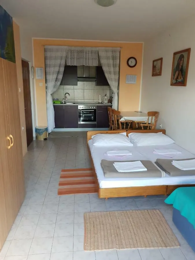 Apartman Ivan Dramalj 0*,  Croatia